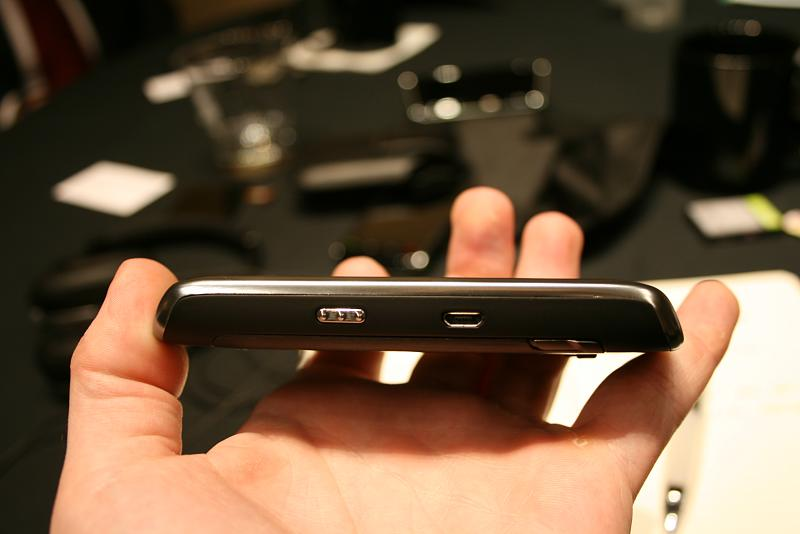 Illustration for article titled BlackBerry Storm First Hands On